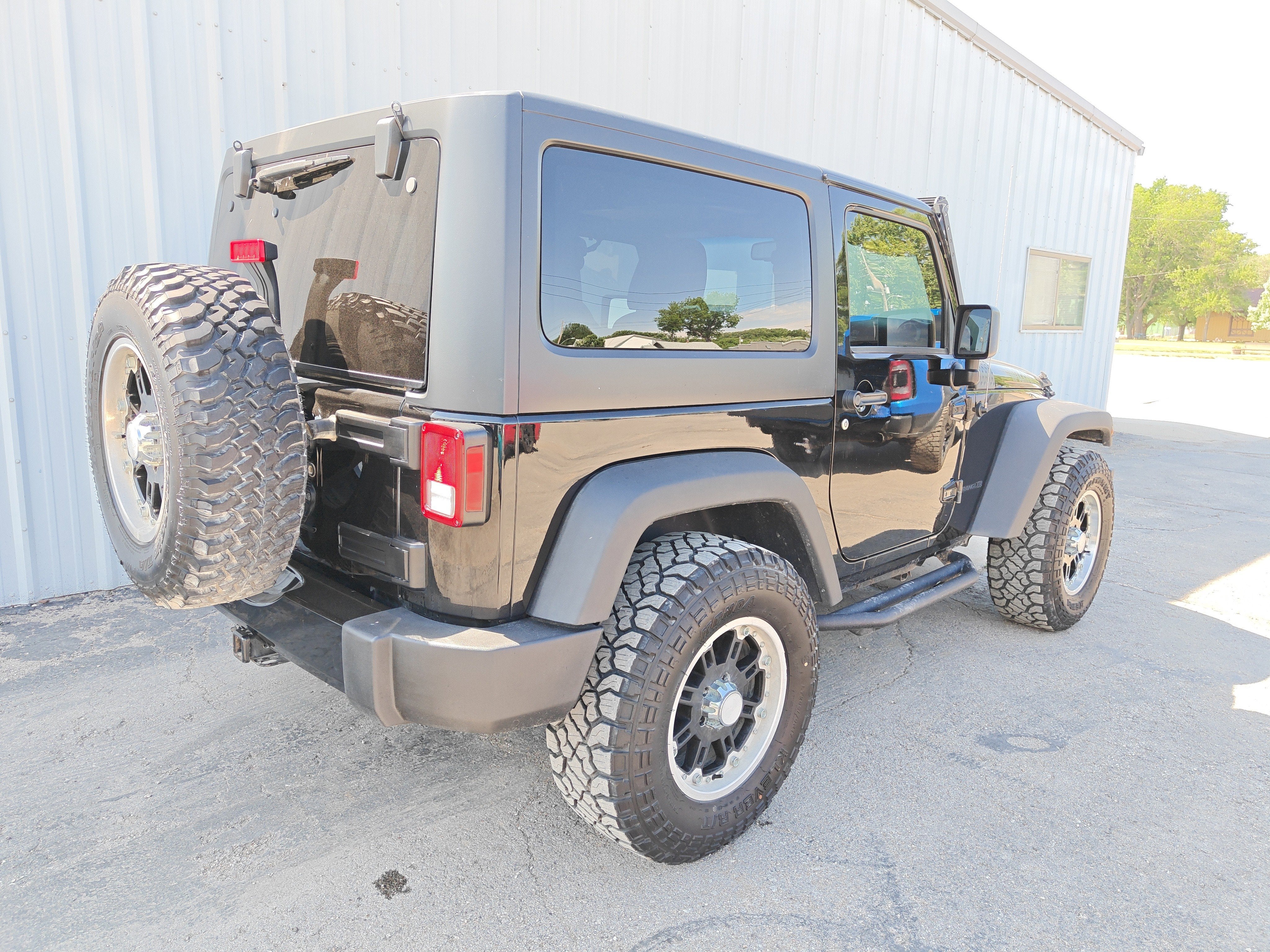 2017 Jeep Wrangler Willys Wheeler