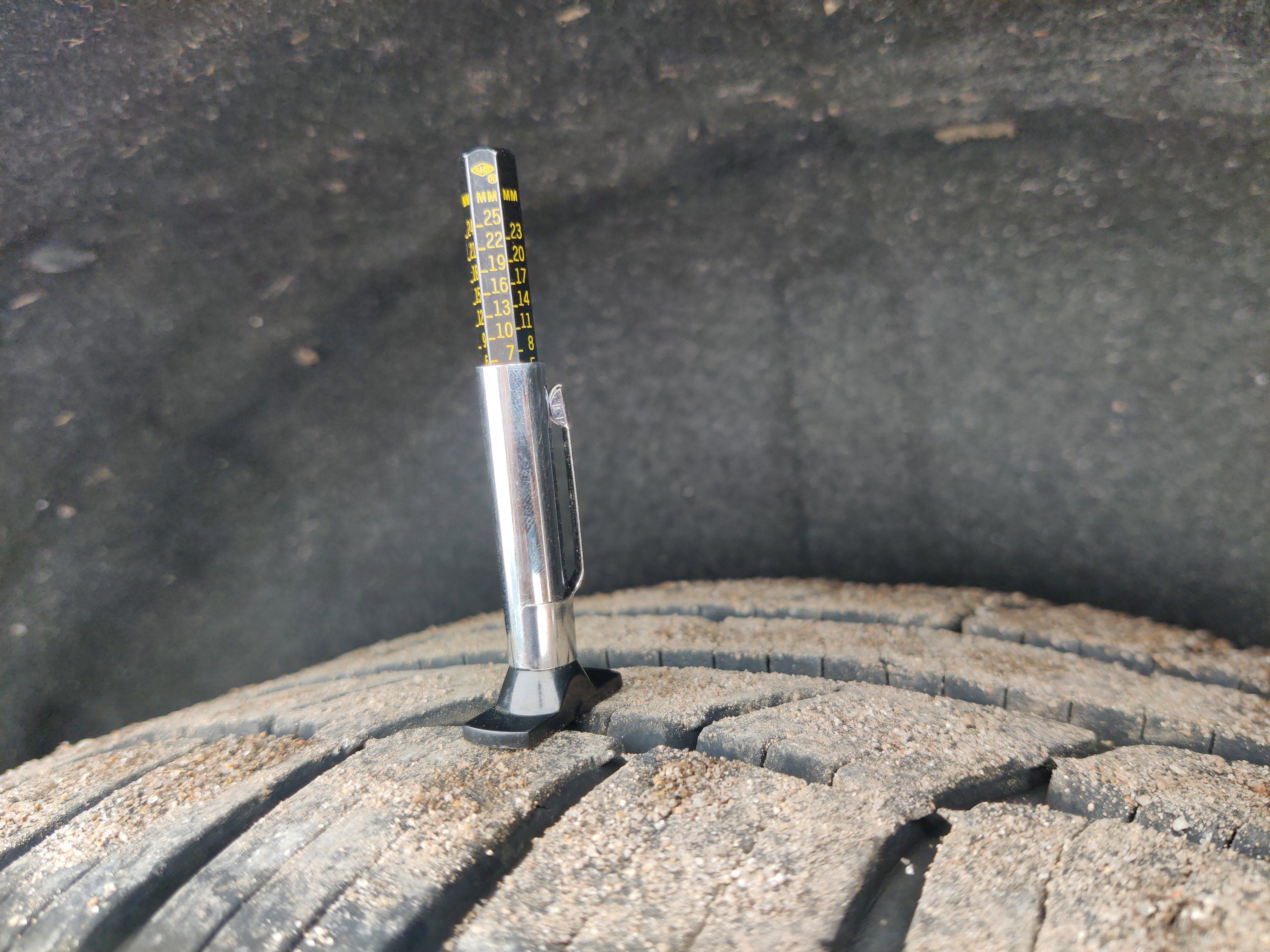 2018 Dodge Durango Citadel Anodized Platinum AWD