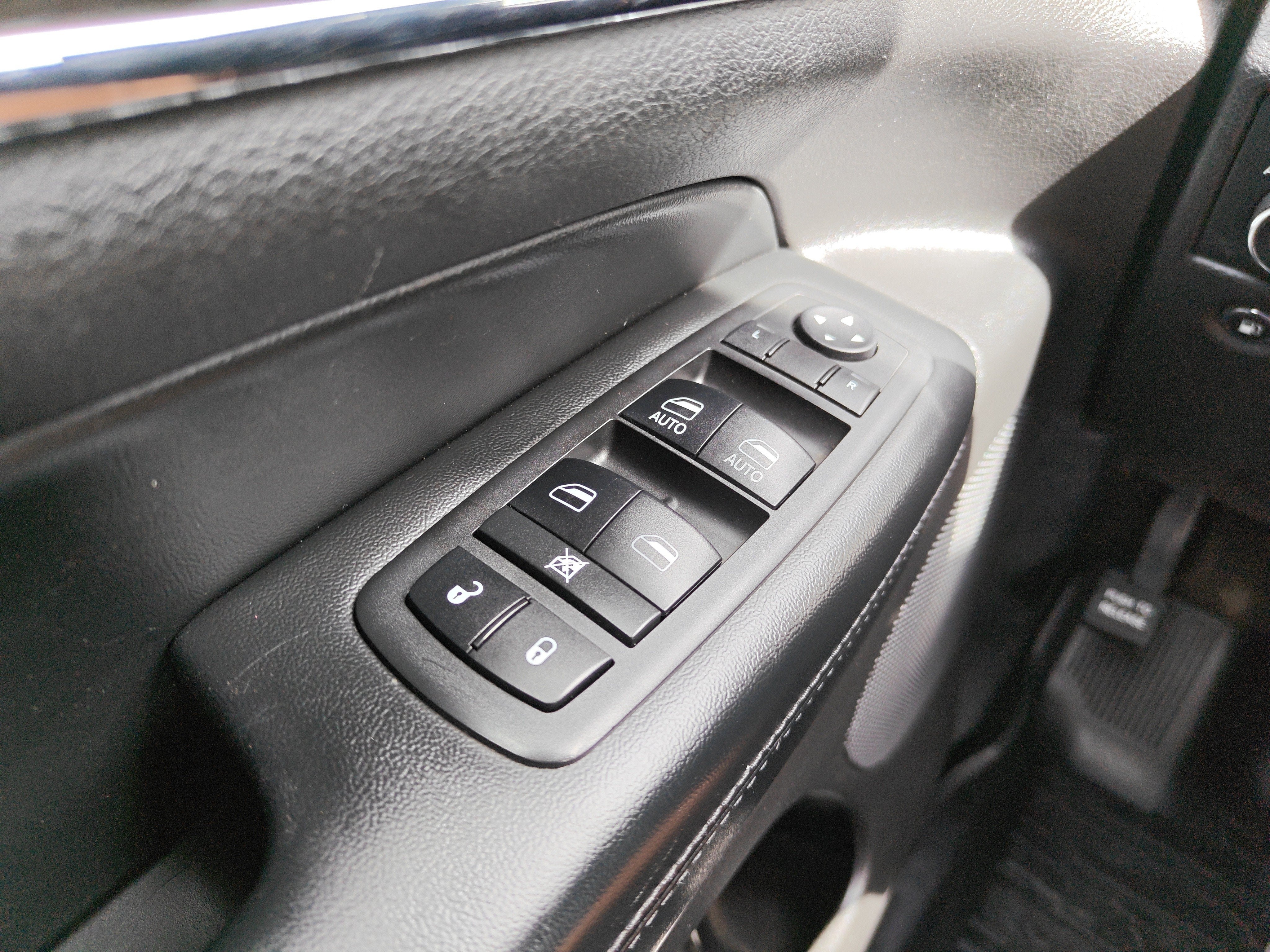 2018 Jeep Grand Cherokee Sterling Edition 4x4