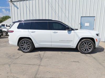 2025 Jeep Grand Cherokee L Summit Reserve 4x4