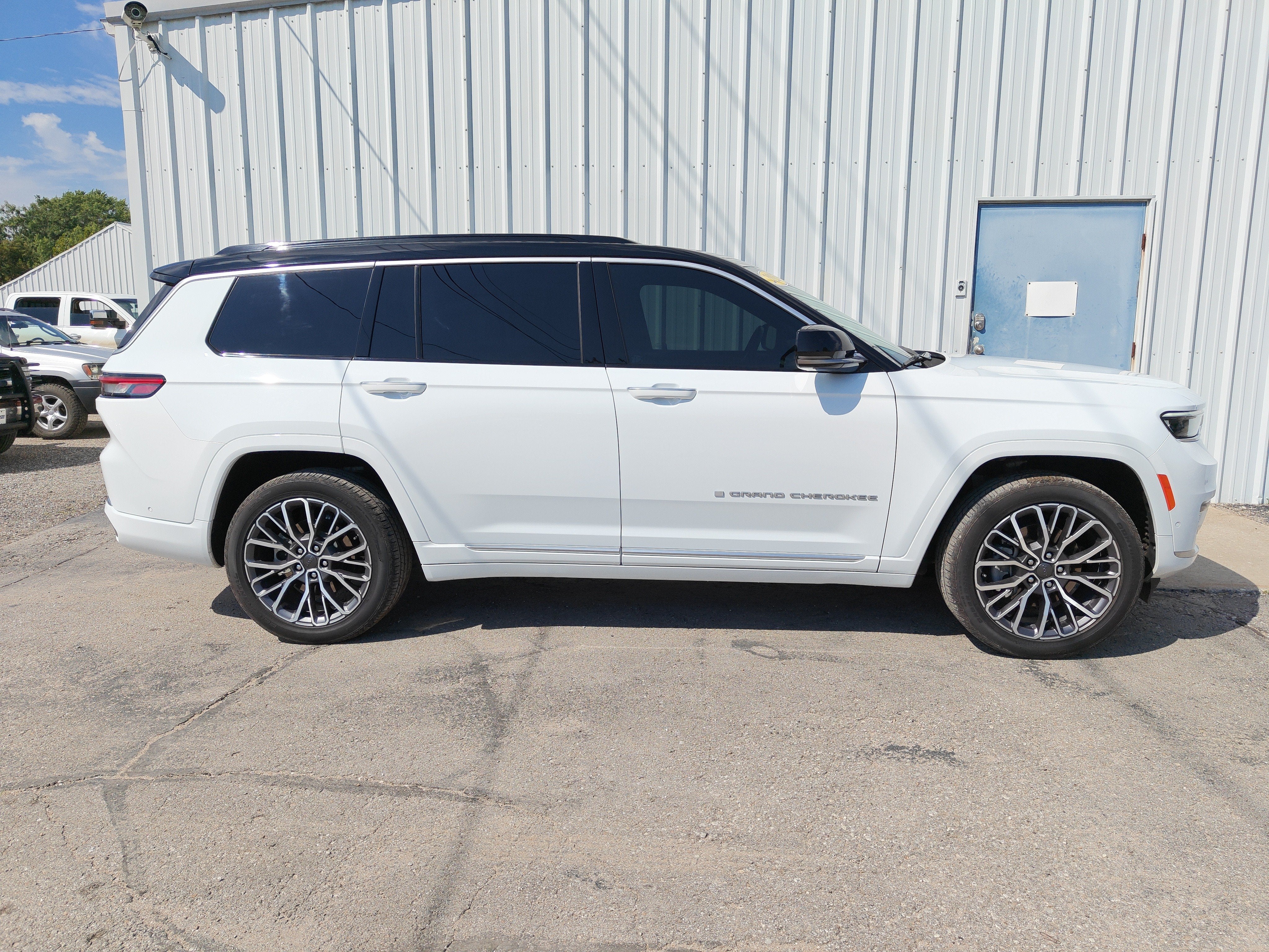 2025 Jeep Grand Cherokee L Summit Reserve 4x4