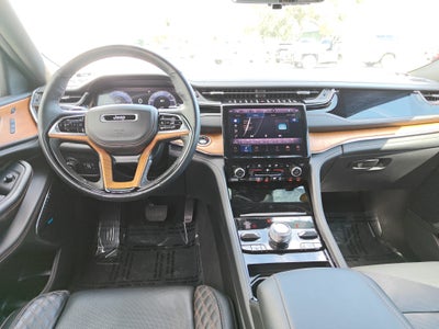 2025 Jeep Grand Cherokee L Summit Reserve 4x4