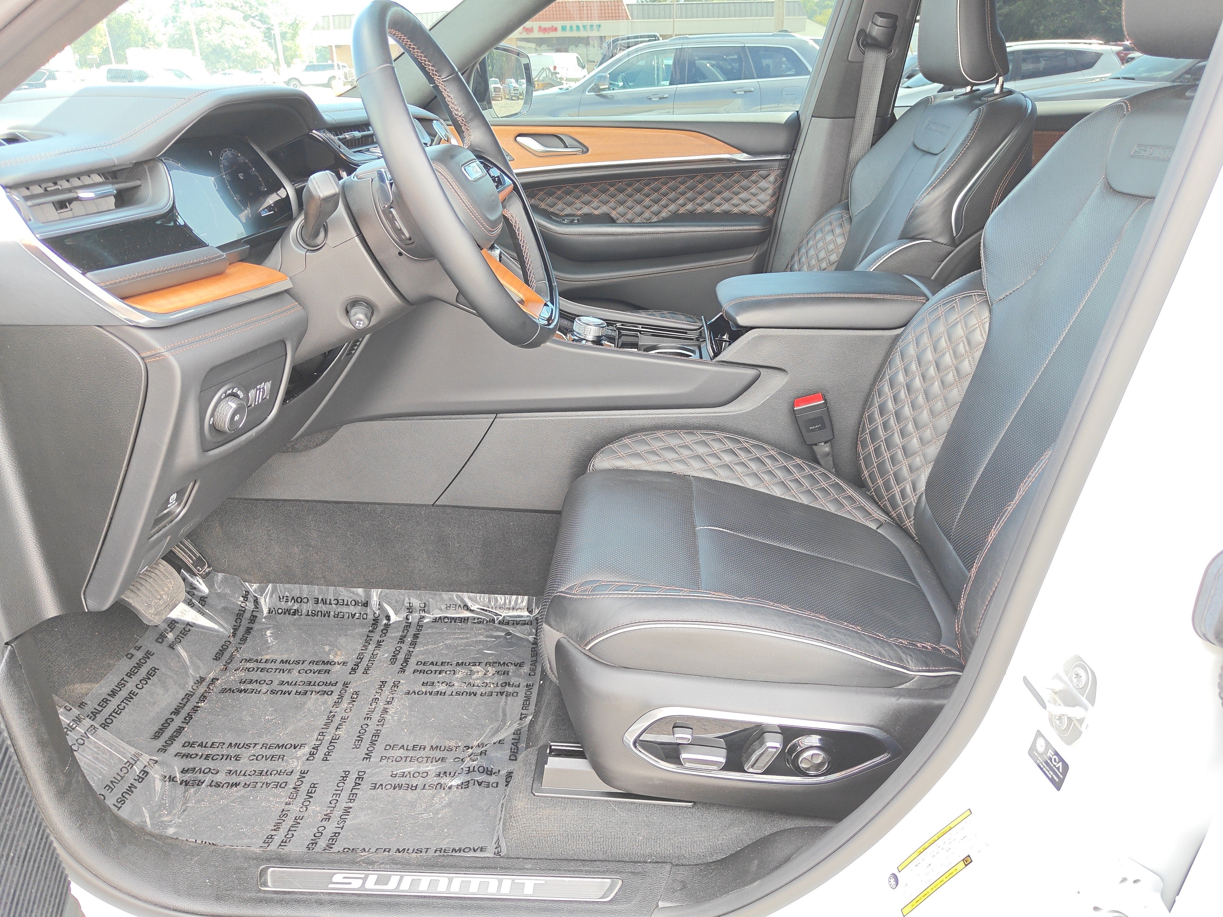 2025 Jeep Grand Cherokee L Summit Reserve 4x4