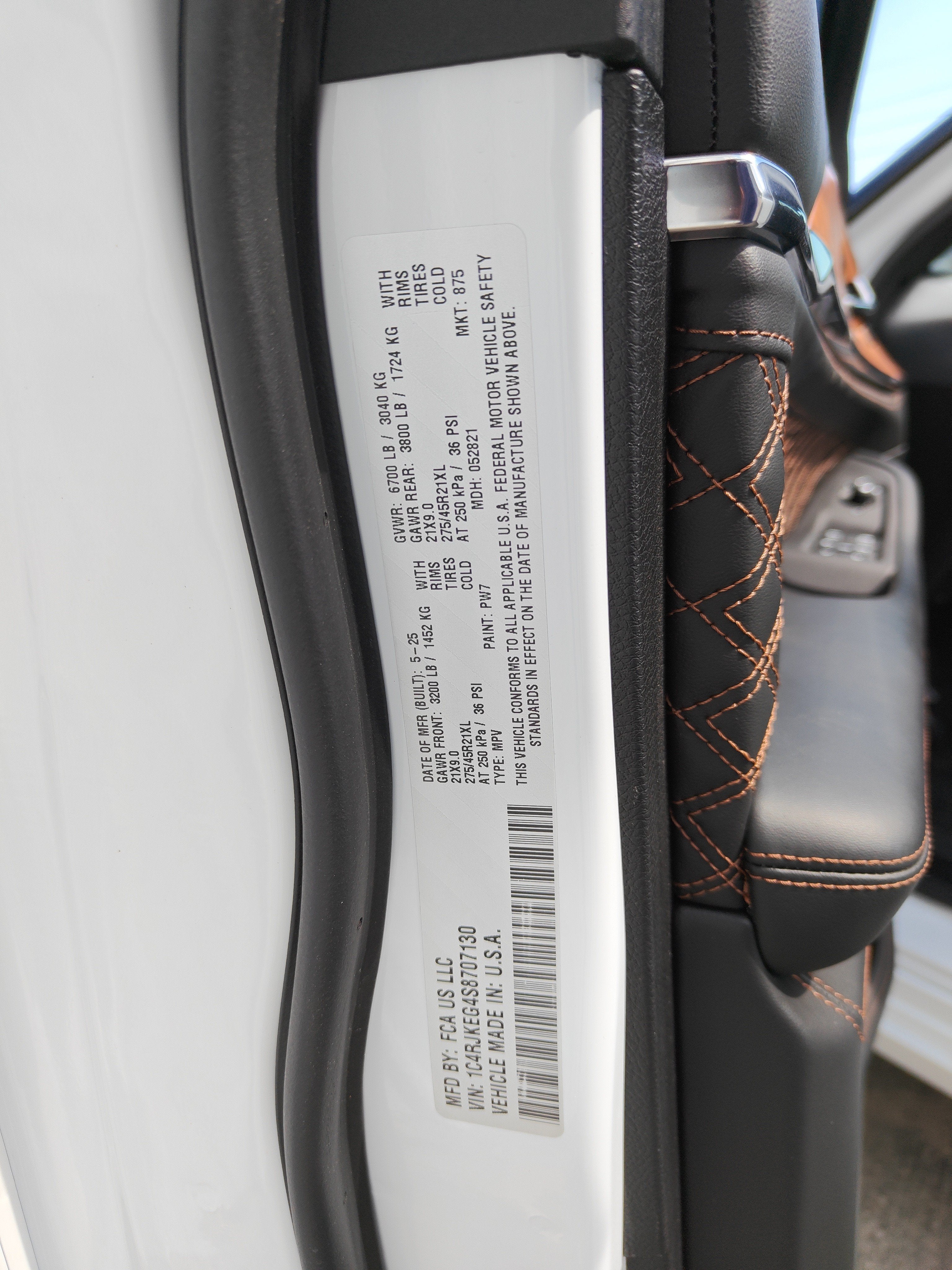 2025 Jeep Grand Cherokee L Summit Reserve 4x4
