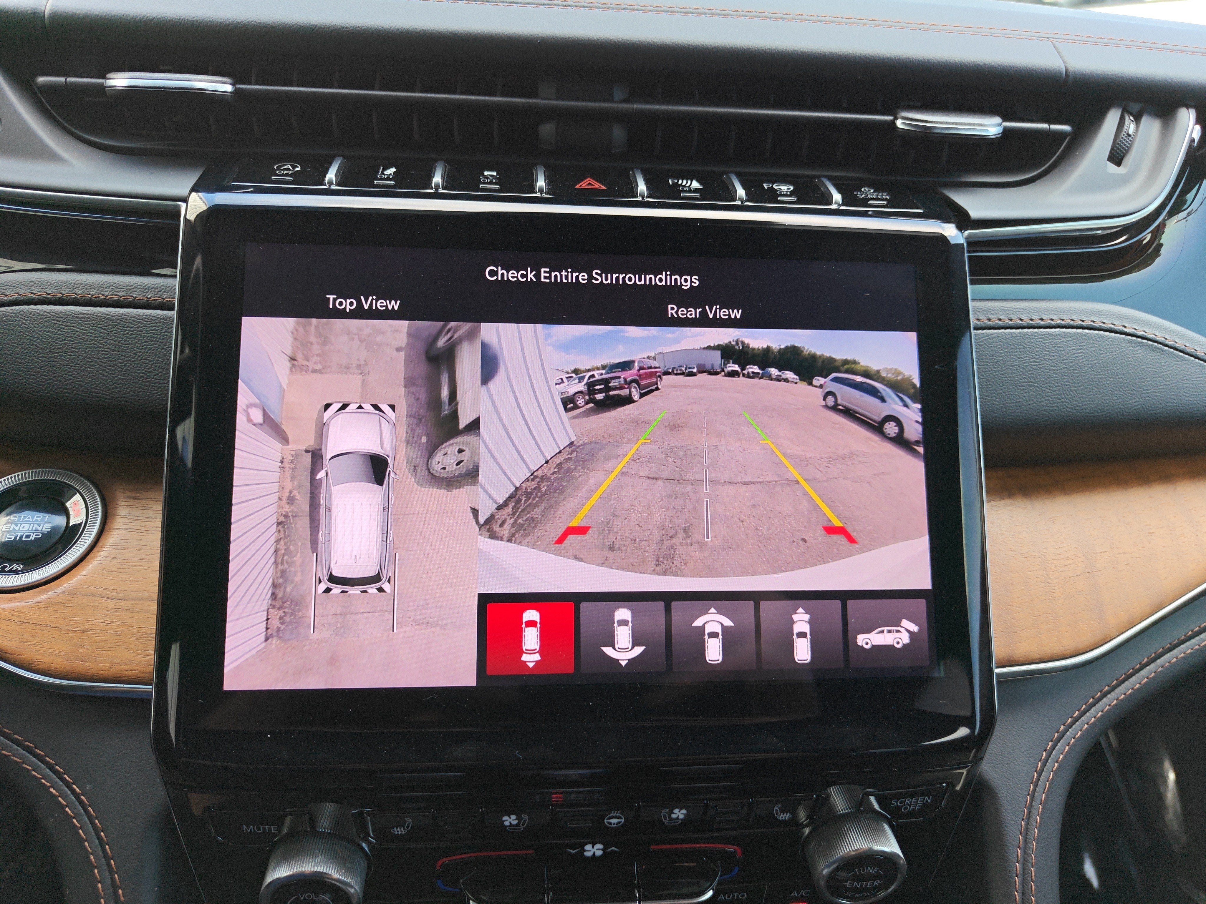 2025 Jeep Grand Cherokee L Summit Reserve 4x4