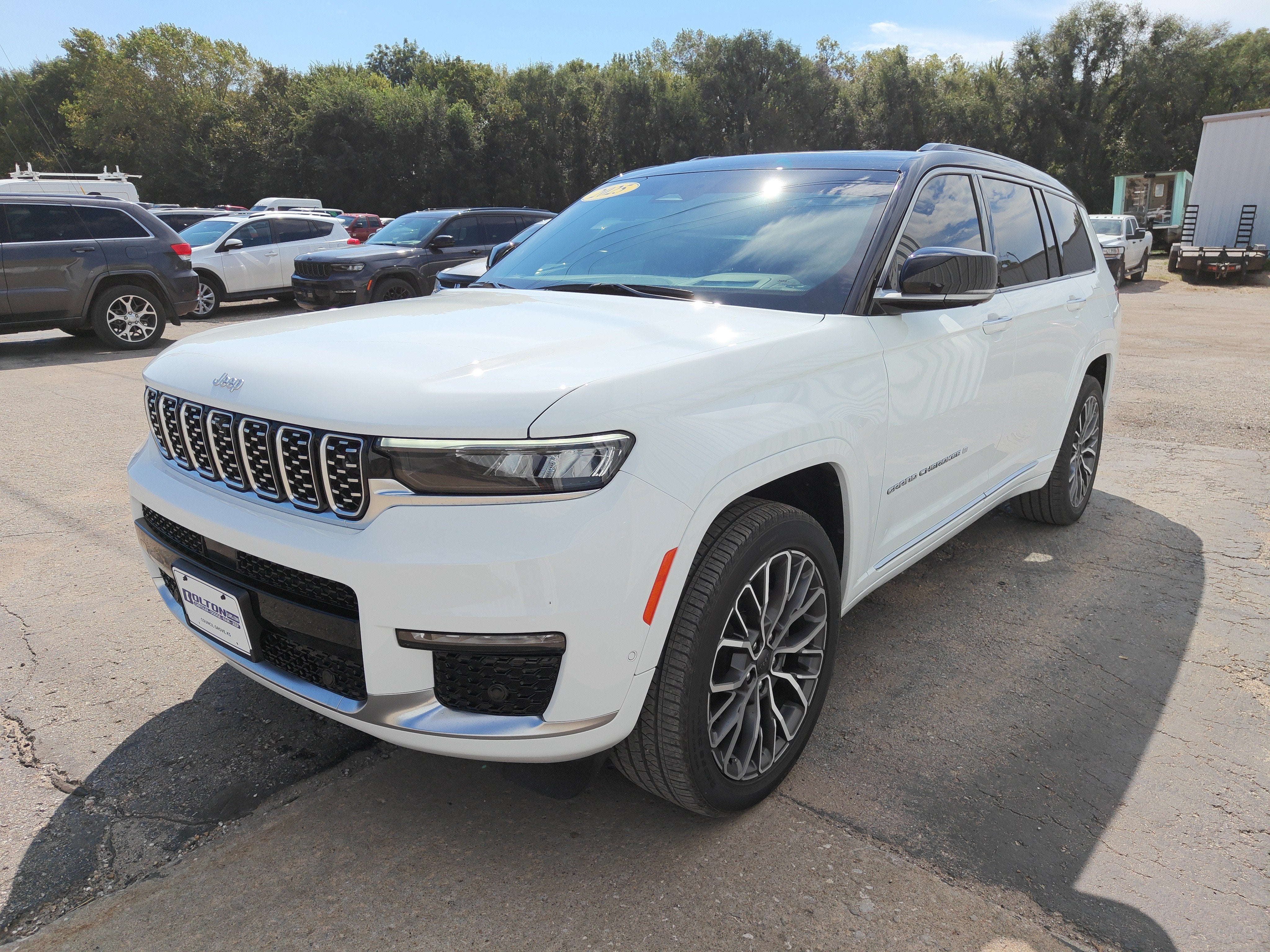 2025 Jeep Grand Cherokee L Summit Reserve 4x4