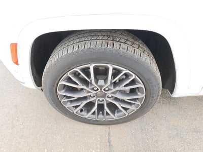 2025 Jeep Grand Cherokee L Summit Reserve 4x4
