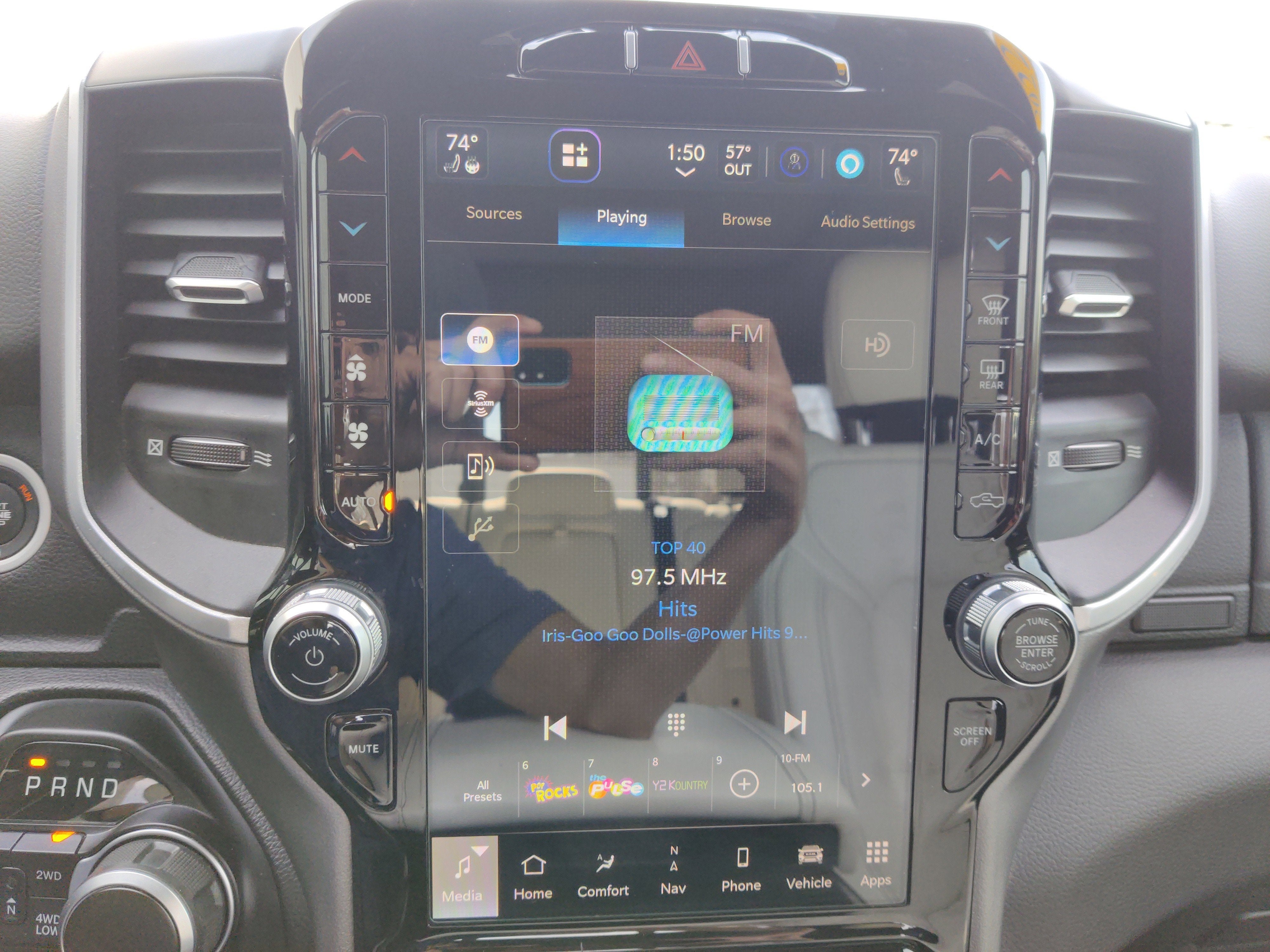 2022 RAM 1500 Big Horn Crew Cab 4x4 5'7' Box