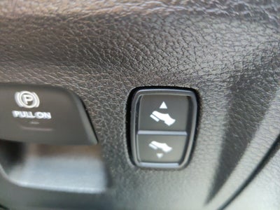 2021 RAM 1500 Limited Crew Cab 4x4 5'7' Box