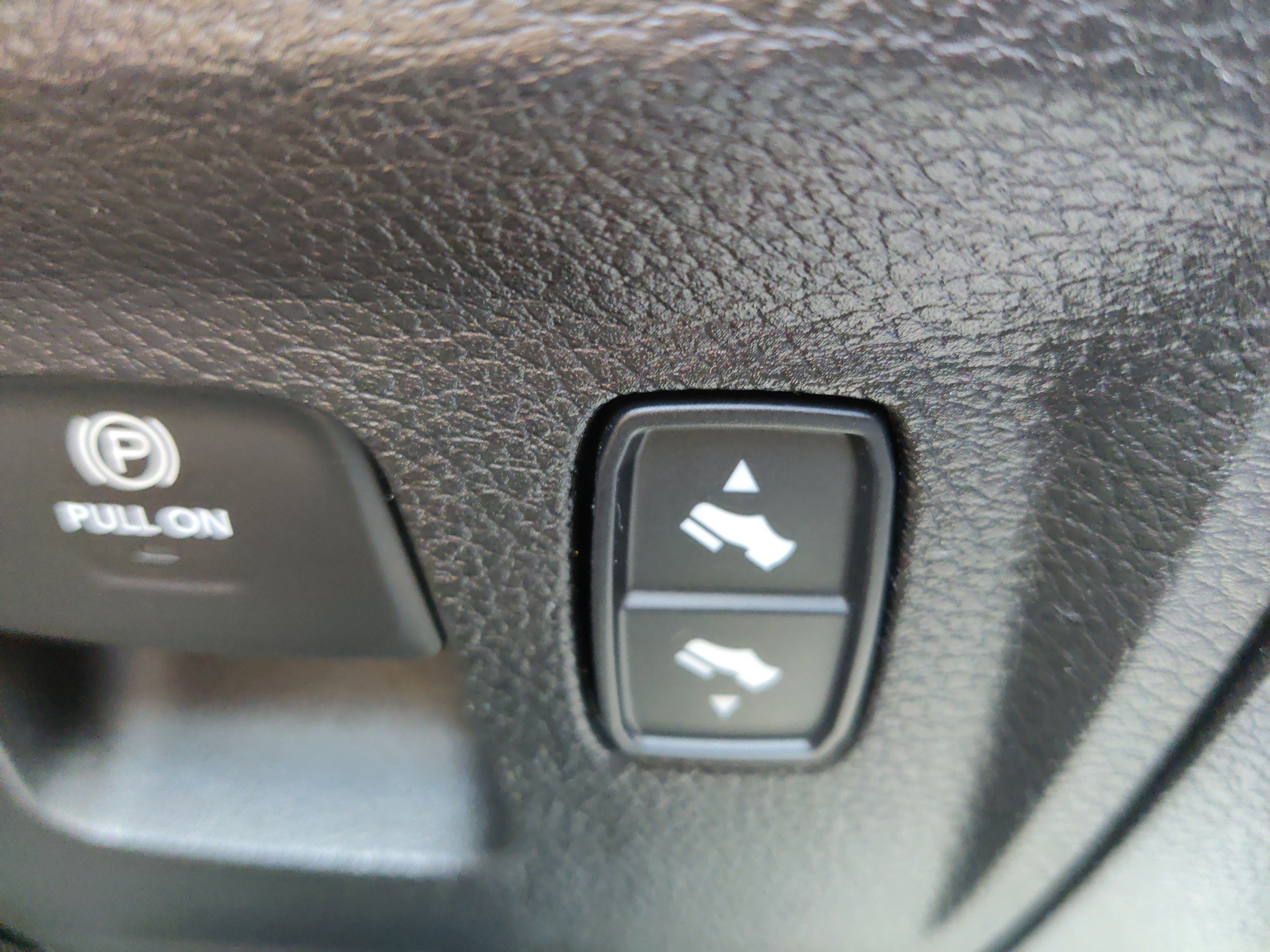 2021 RAM 1500 Limited Crew Cab 4x4 5'7' Box