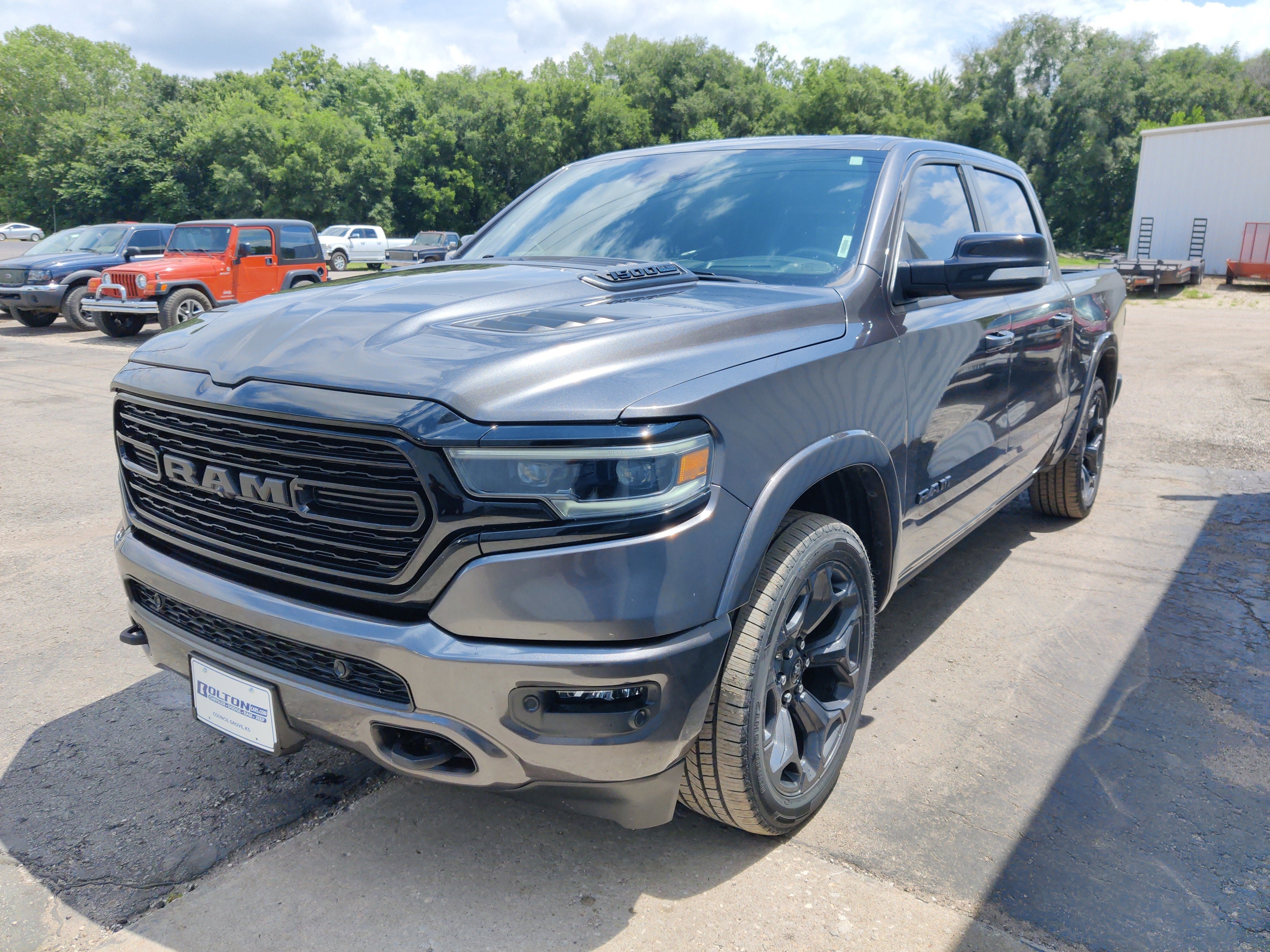 2021 RAM 1500 Limited Crew Cab 4x4 5'7' Box