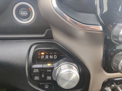 2021 RAM 1500 Laramie Crew Cab 4x4 5'7' Box