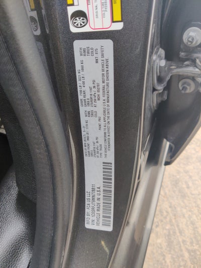 2021 RAM 1500 Laramie Crew Cab 4x4 5'7' Box