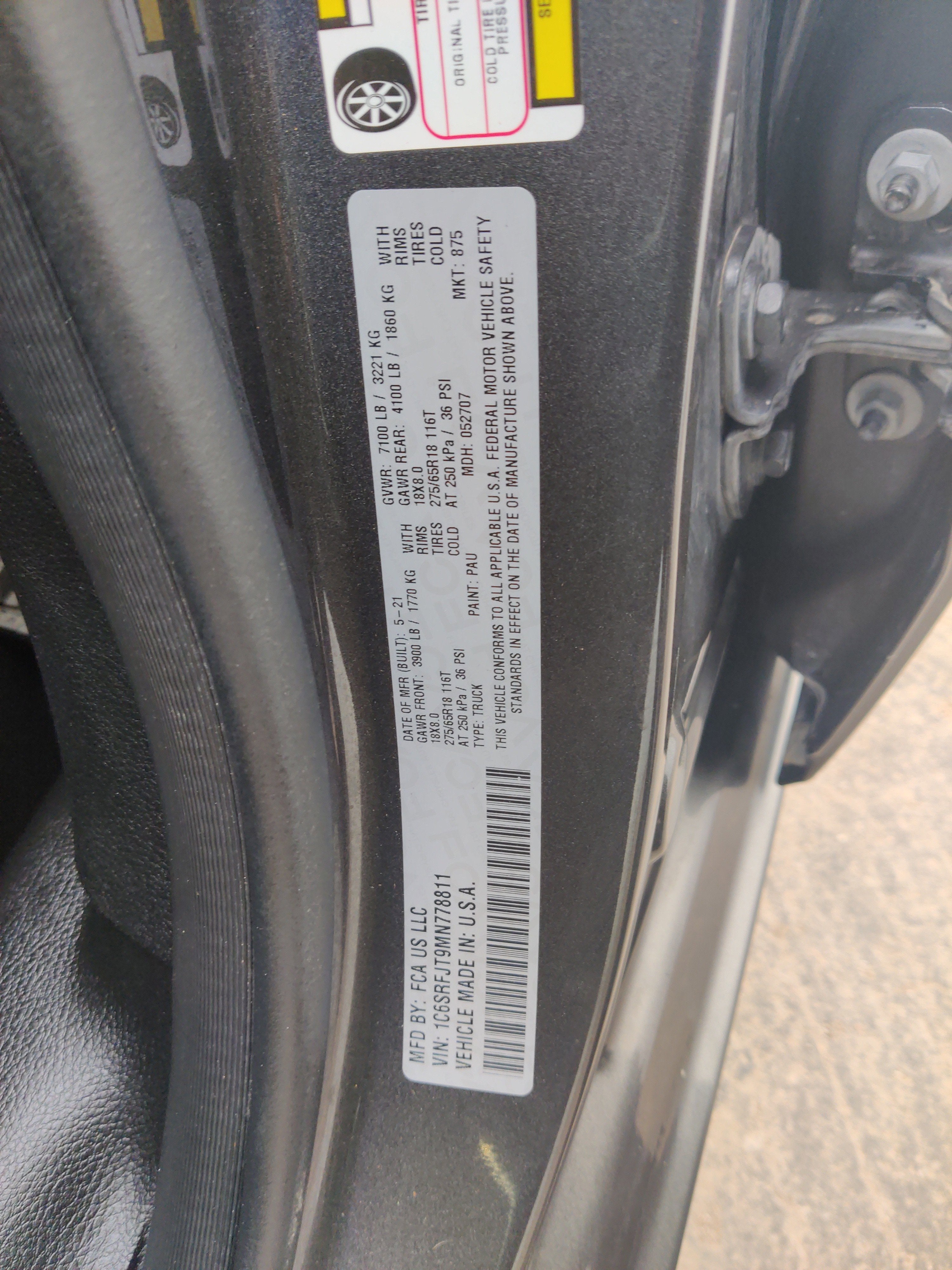 2021 RAM 1500 Laramie Crew Cab 4x4 5'7' Box