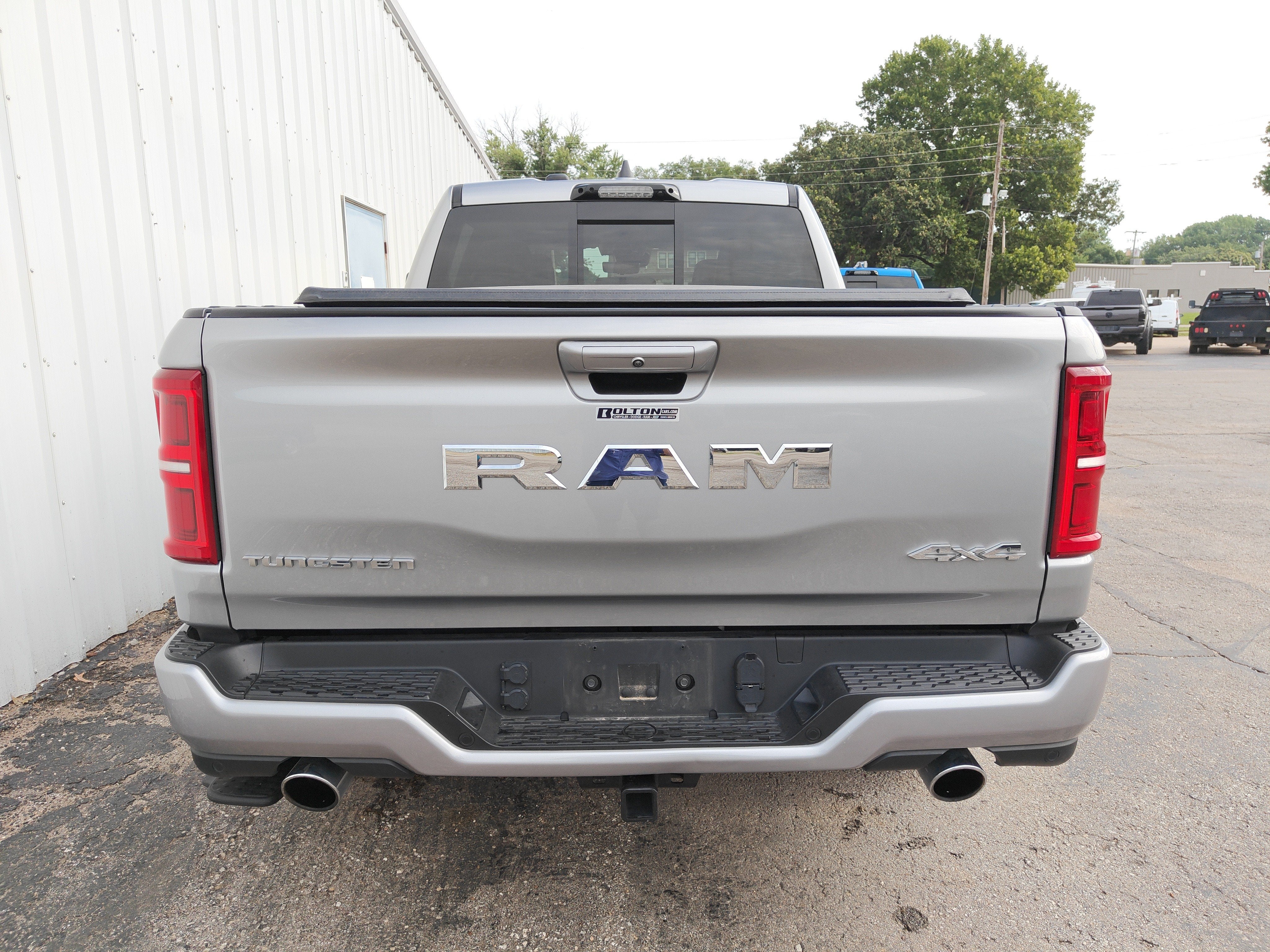 2025 RAM 1500 Tungsten Crew Cab 4x4 5'7' Box