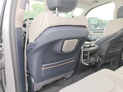 2025 RAM 1500 Tungsten Crew Cab 4x4 5'7' Box