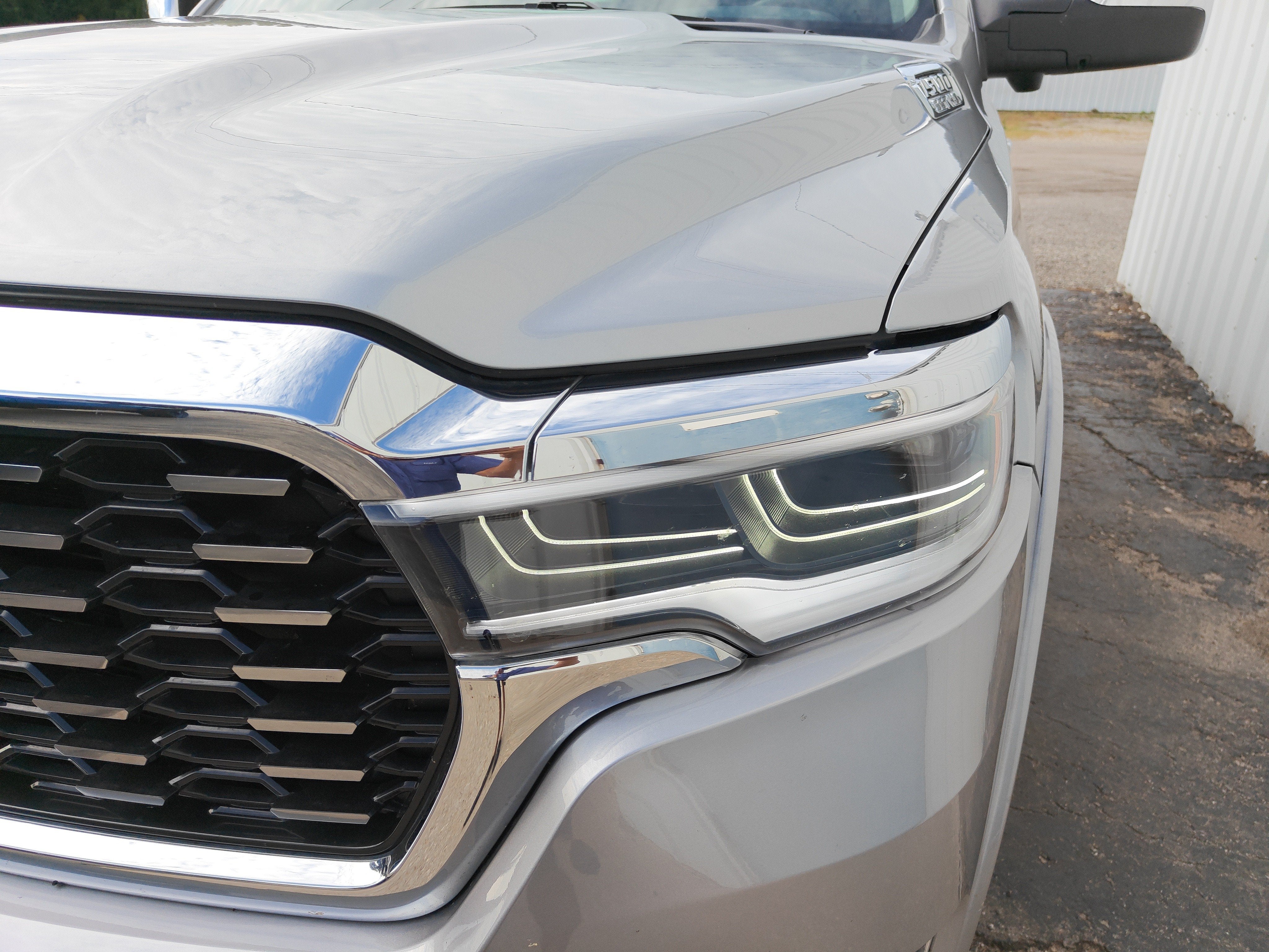 2025 RAM 1500 Tungsten Crew Cab 4x4 5'7' Box