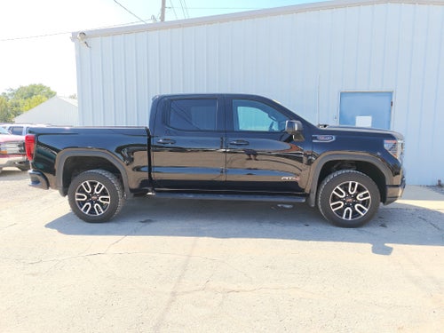 2024 GMC Sierra 1500 4WD Crew Cab Short Box AT4