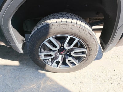 2024 GMC Sierra 1500 4WD Crew Cab Short Box AT4