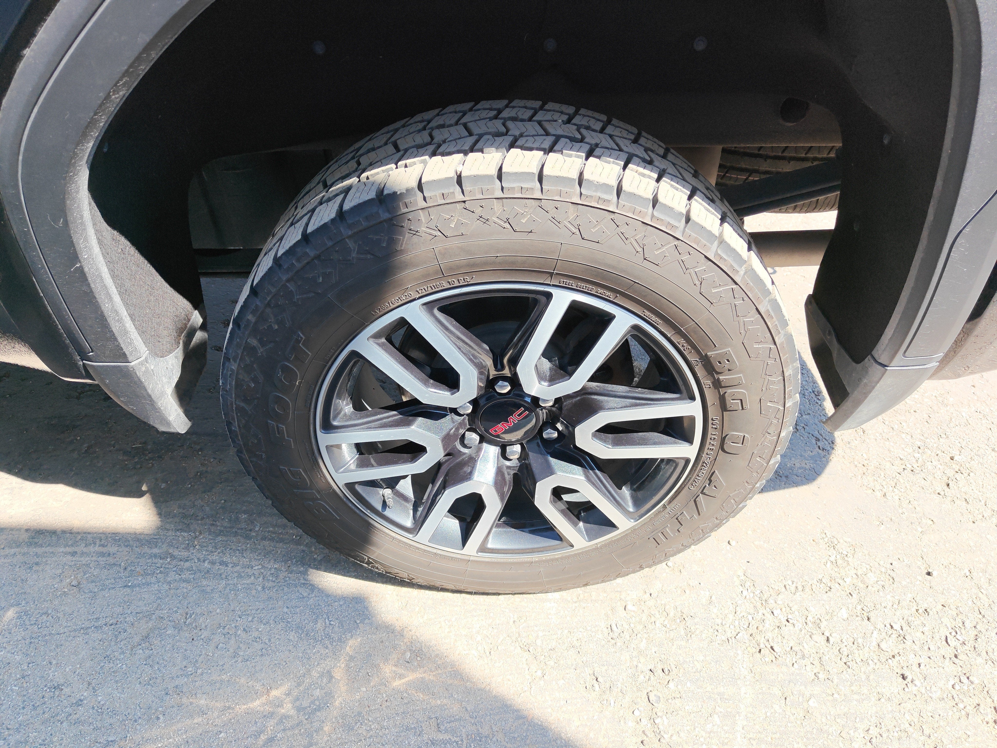 2024 GMC Sierra 1500 4WD Crew Cab Short Box AT4