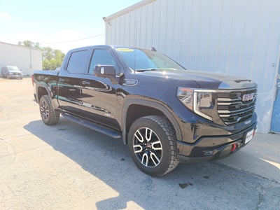 2024 GMC Sierra 1500 4WD Crew Cab Short Box AT4