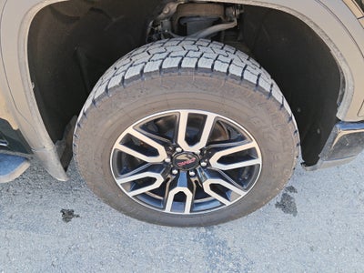 2024 GMC Sierra 1500 4WD Crew Cab Short Box AT4