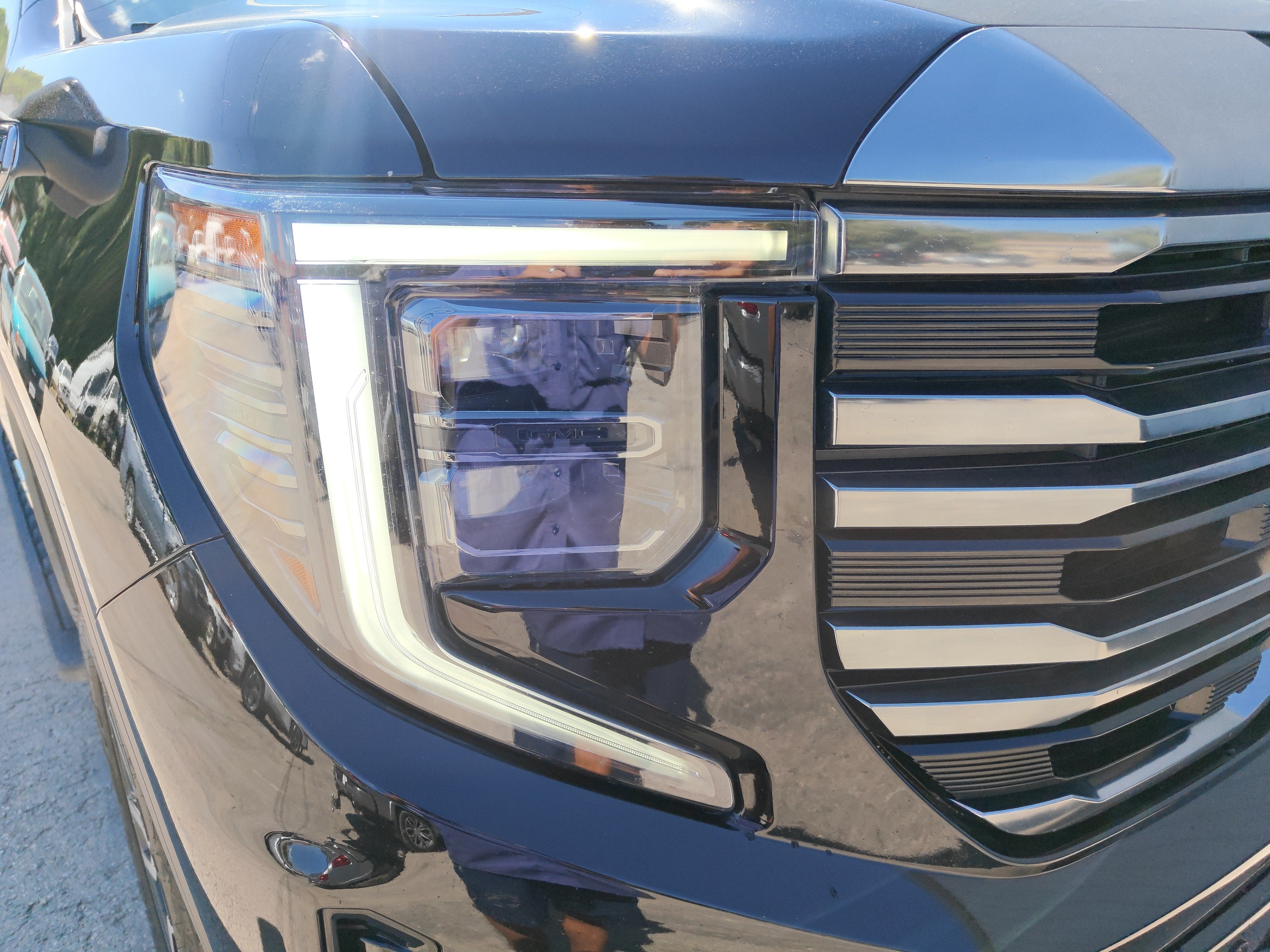 2024 GMC Sierra 1500 4WD Crew Cab Short Box AT4