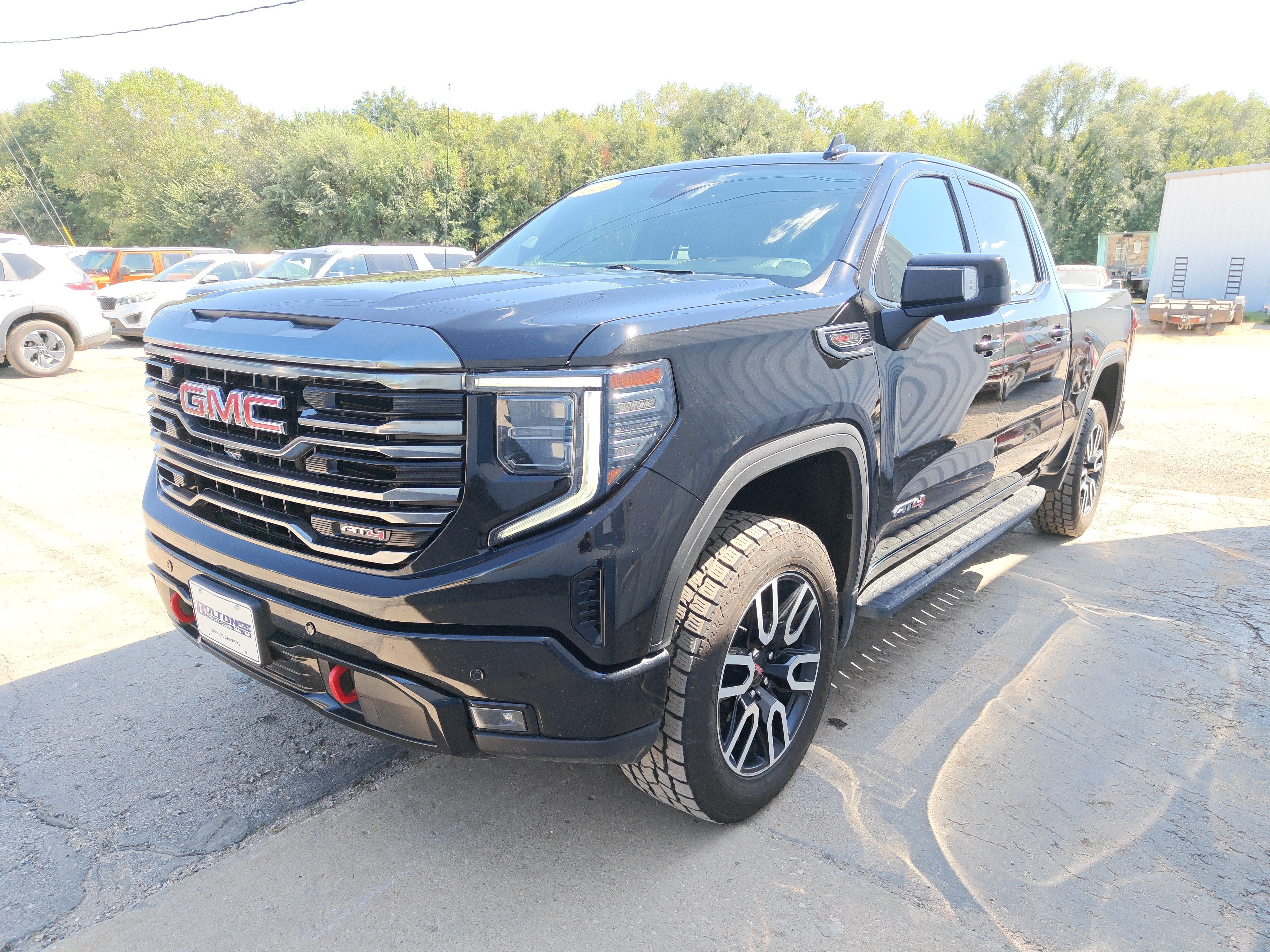 2024 GMC Sierra 1500 4WD Crew Cab Short Box AT4
