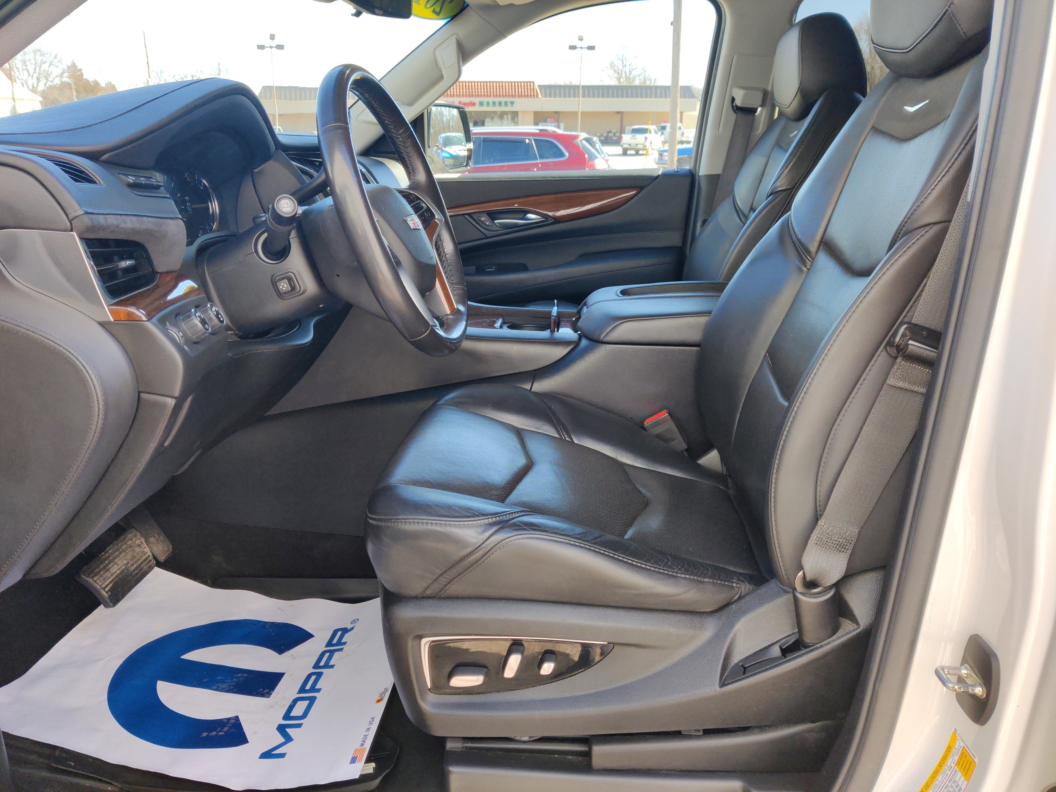 2019 Cadillac Escalade Premium Luxury