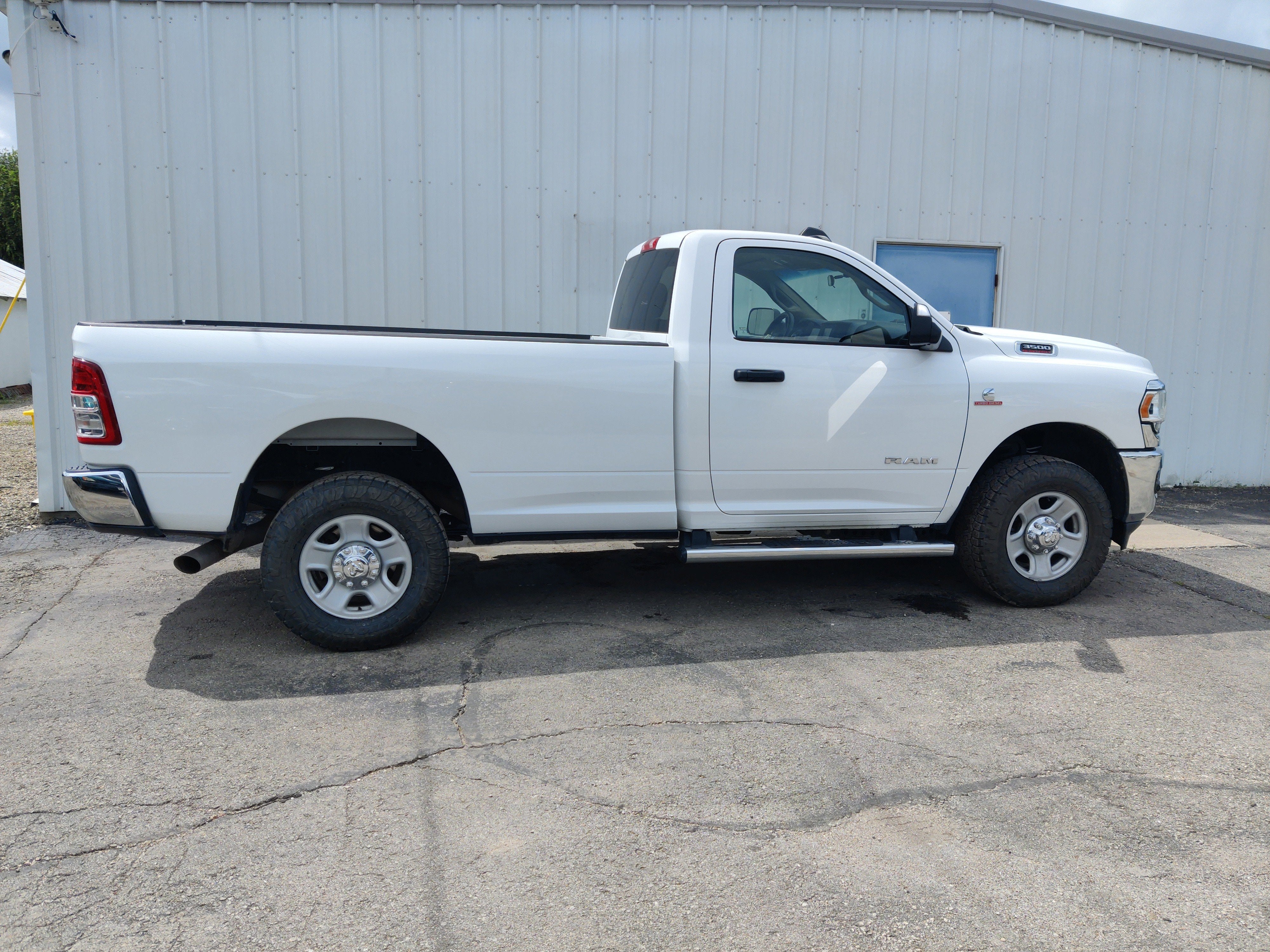 2020 RAM 3500 Tradesman Regular Cab 4x4 8' Box