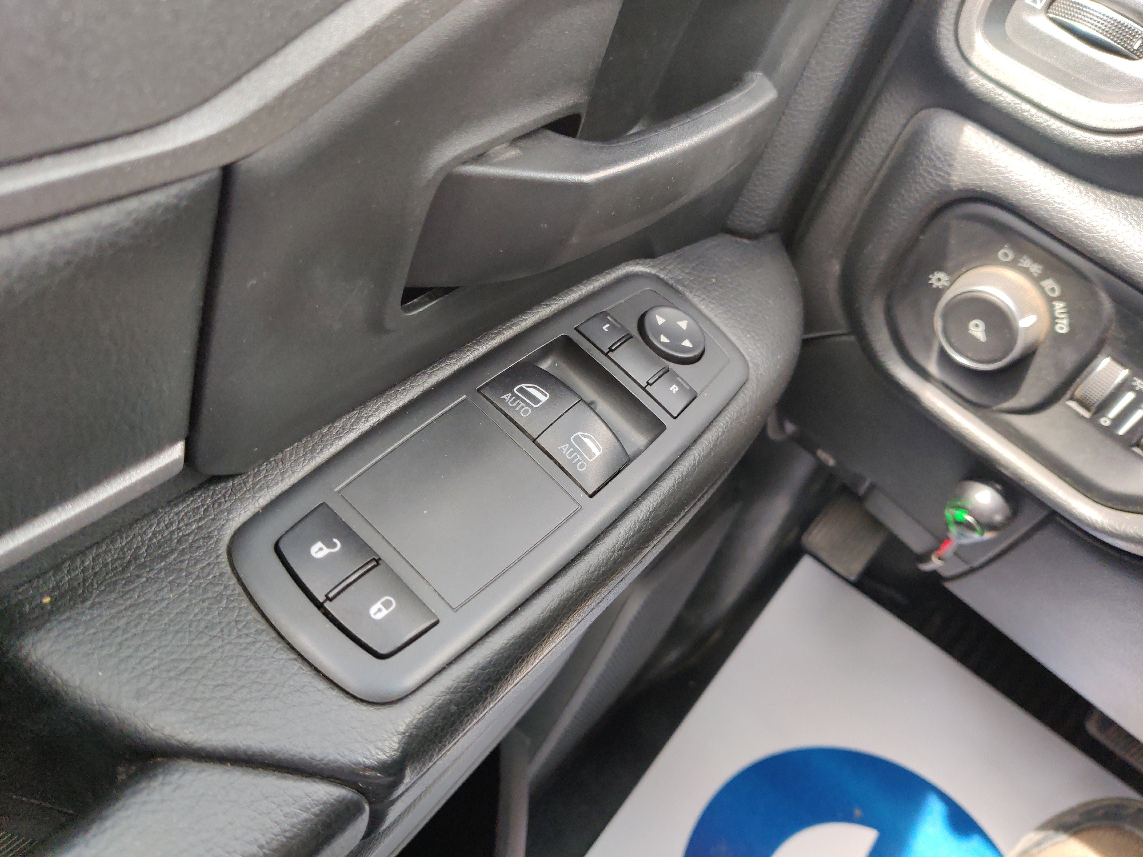 2020 RAM 3500 Tradesman Regular Cab 4x4 8' Box