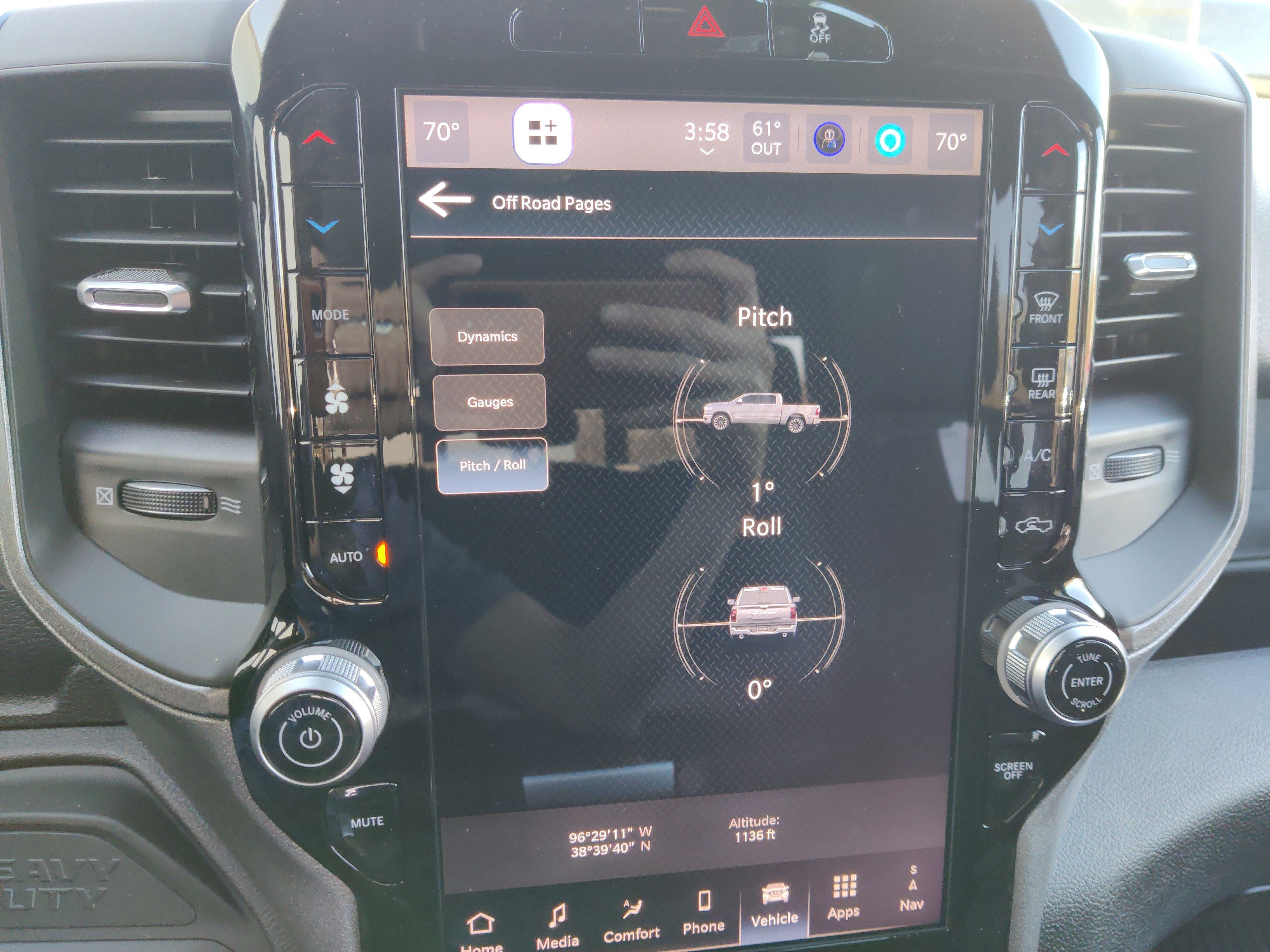 2026 RAM Ram 2500 RAM 2500 TRADESMAN CREW CAB 4X4 6'4' BOX