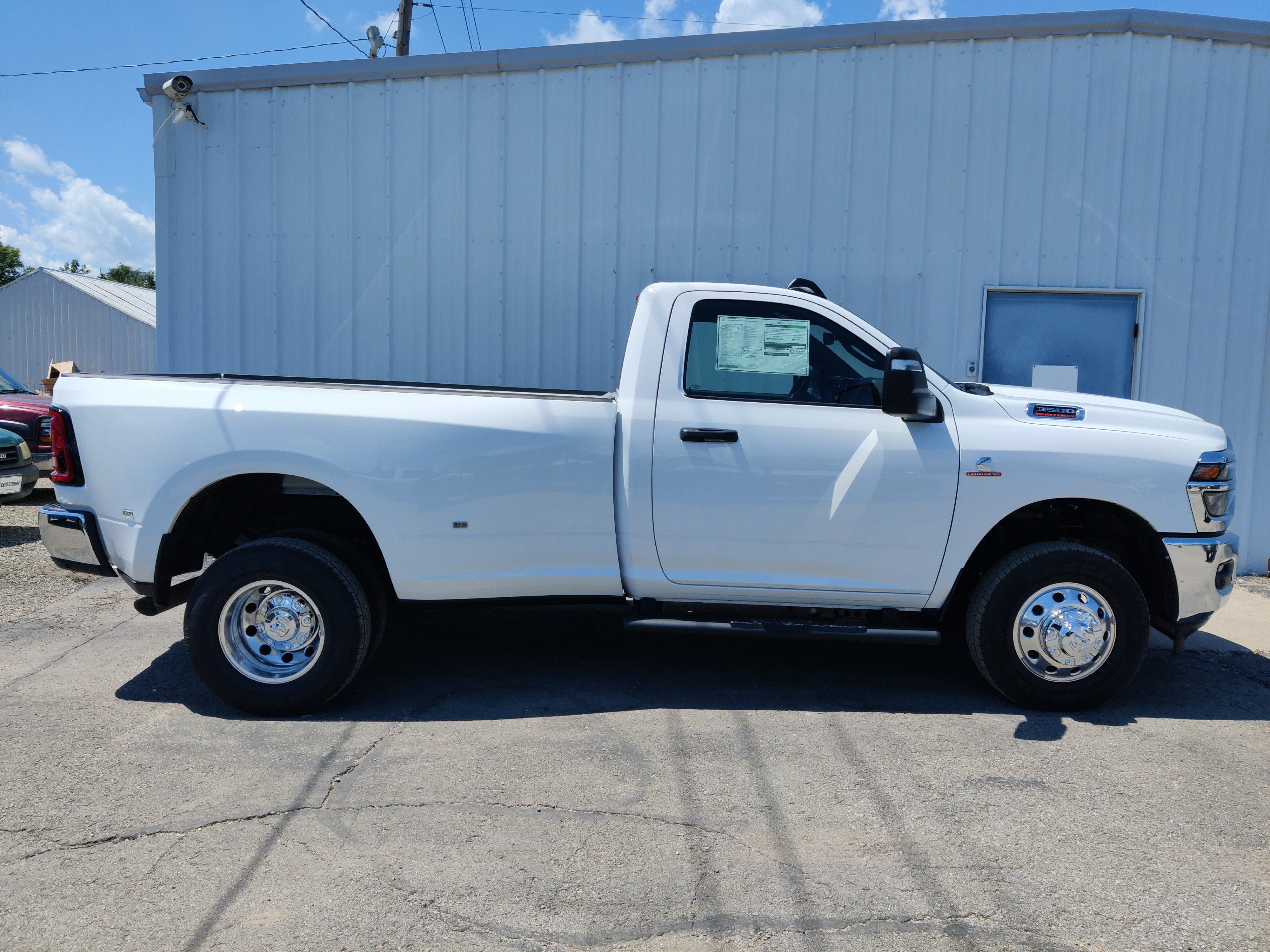 2025 RAM Ram 3500 RAM 3500 TRADESMAN REGULAR CAB 4X4 8' BOX