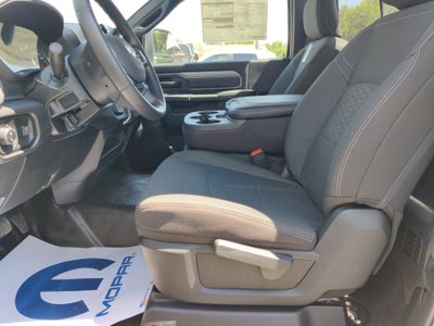 2025 RAM Ram 3500 RAM 3500 TRADESMAN REGULAR CAB 4X4 8' BOX