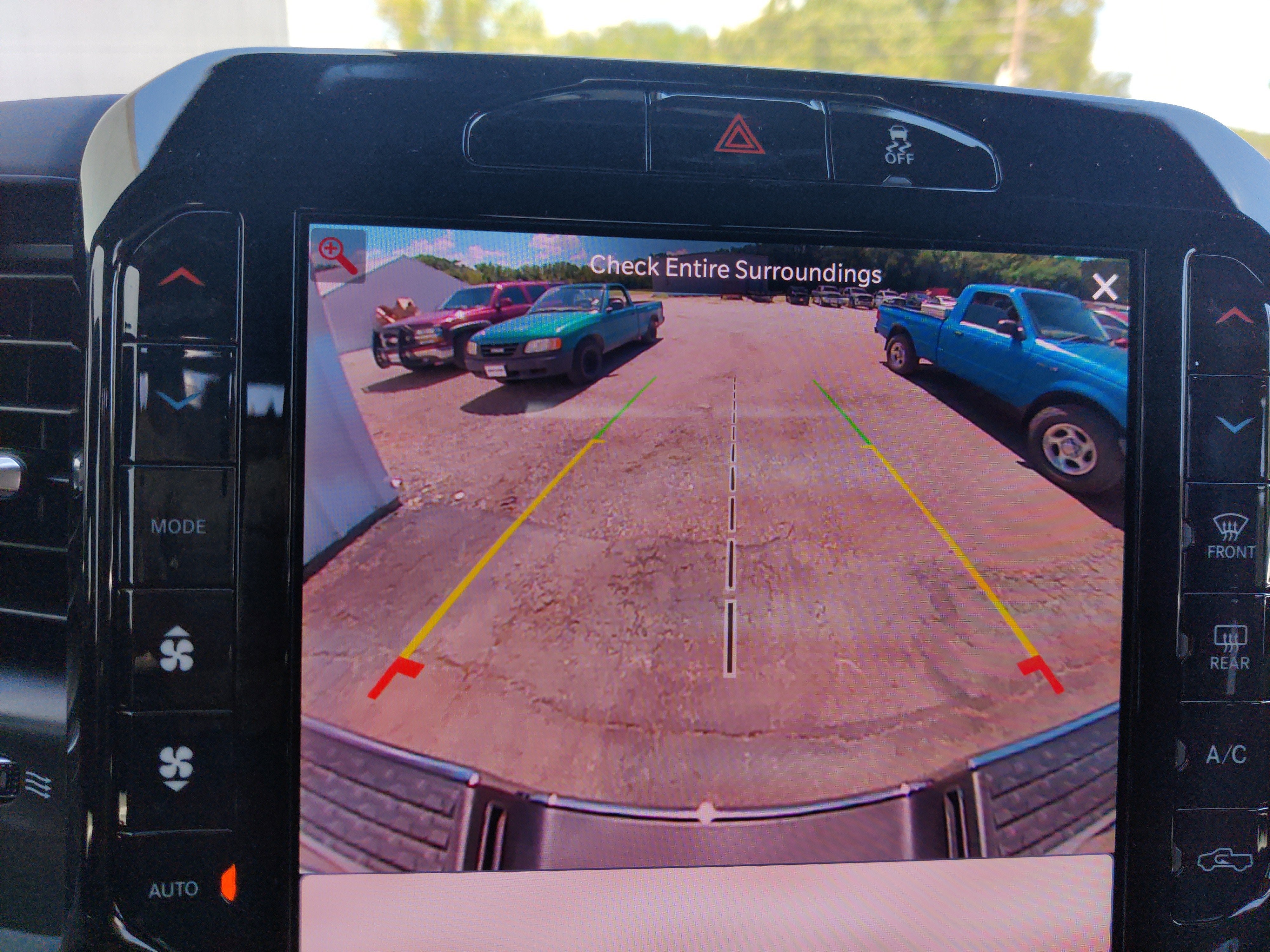 2025 RAM Ram 3500 RAM 3500 TRADESMAN REGULAR CAB 4X4 8' BOX