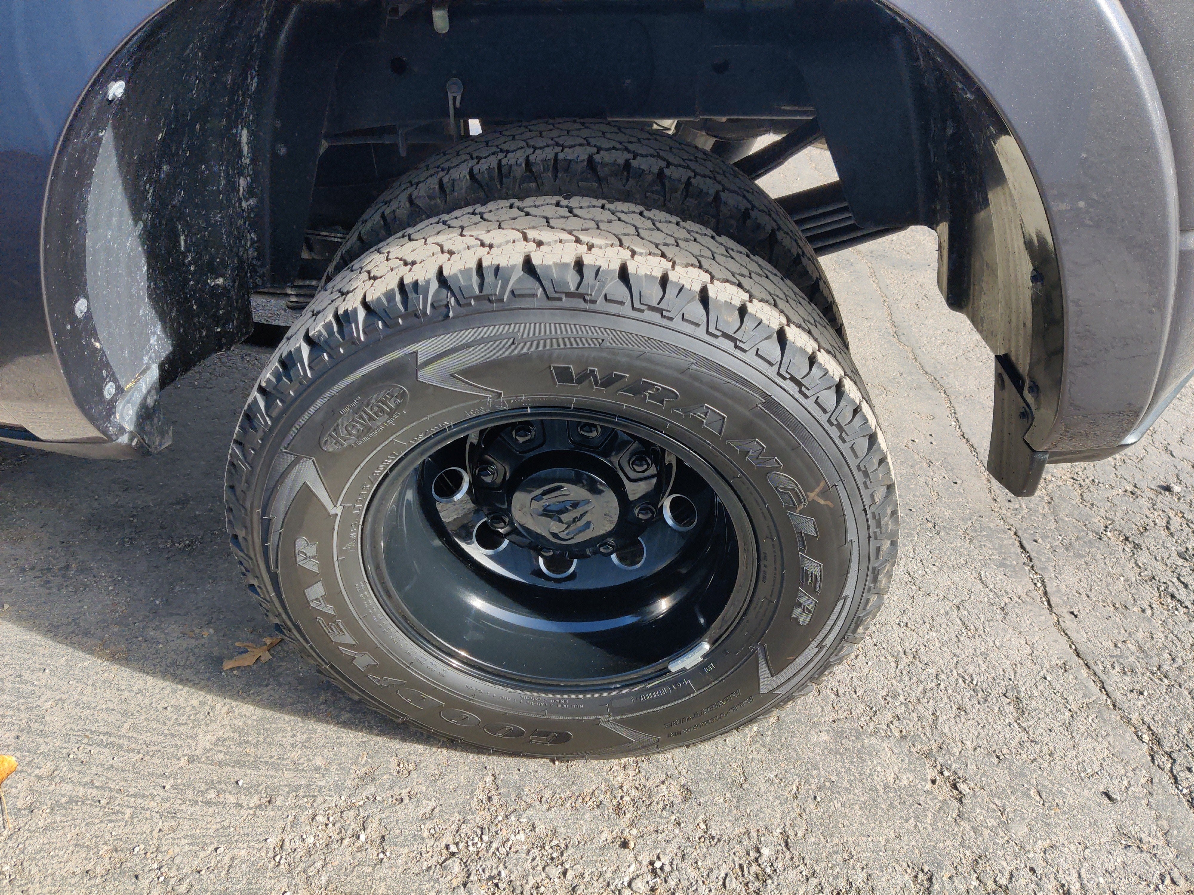 2025 RAM 3500 Limited Crew Cab 4x4 8' Box