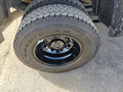 2025 RAM 3500 Limited Crew Cab 4x4 8' Box