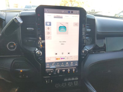 2025 RAM 3500 Limited Crew Cab 4x4 8' Box