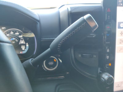 2025 RAM 3500 Limited Crew Cab 4x4 8' Box