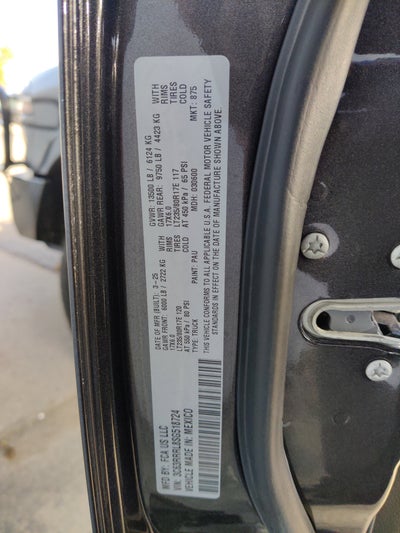 2025 RAM 3500 Limited Crew Cab 4x4 8' Box