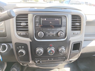 2018 RAM 2500 Tradesman Crew Cab 4x4 6'4' Box
