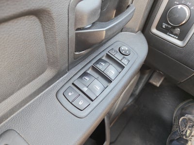 2018 RAM 2500 Tradesman Crew Cab 4x4 6'4' Box