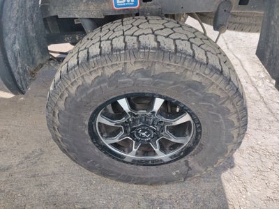 2018 RAM 2500 Tradesman Crew Cab 4x4 6'4' Box