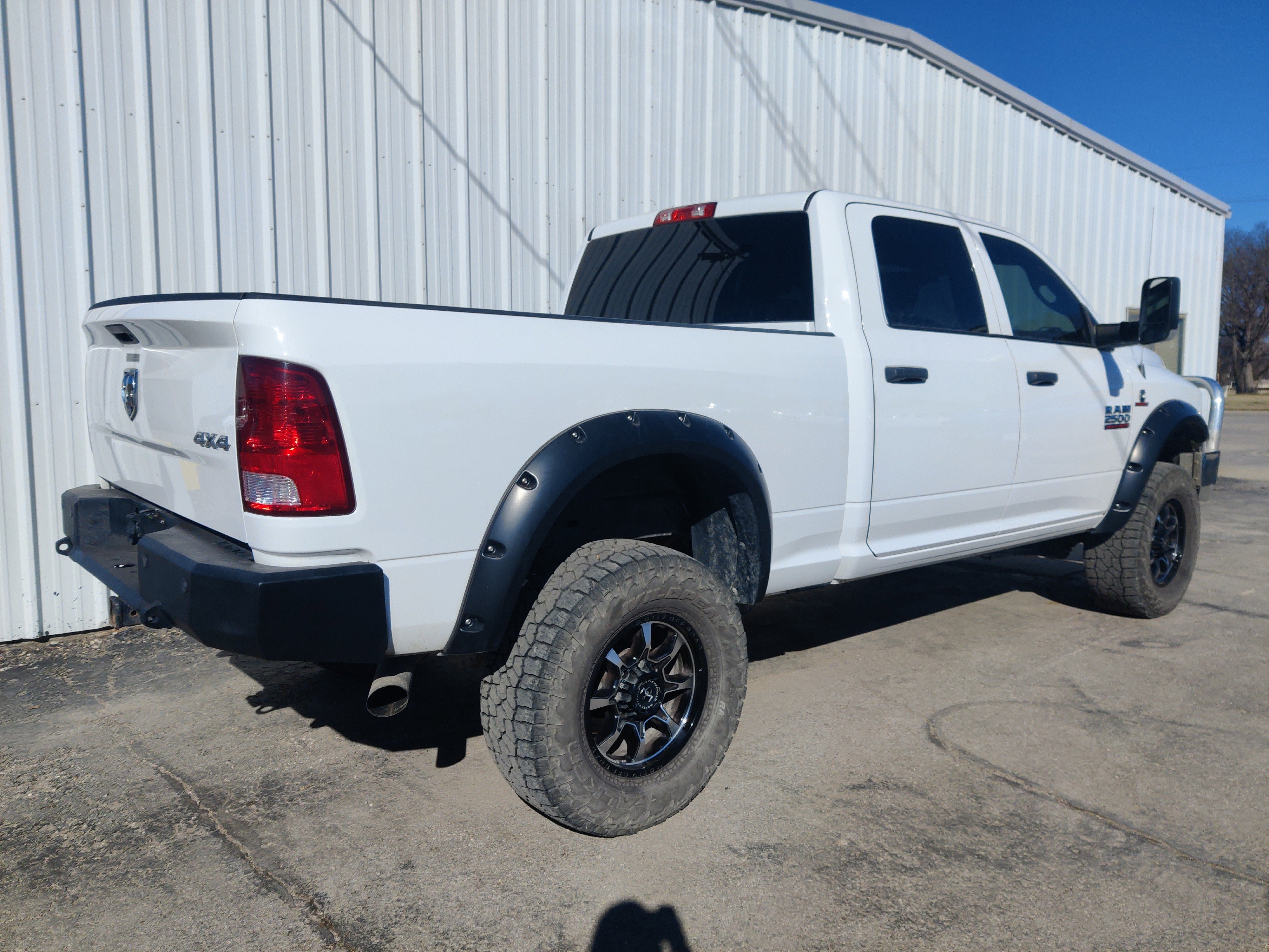 2018 RAM 2500 Tradesman Crew Cab 4x4 6'4' Box