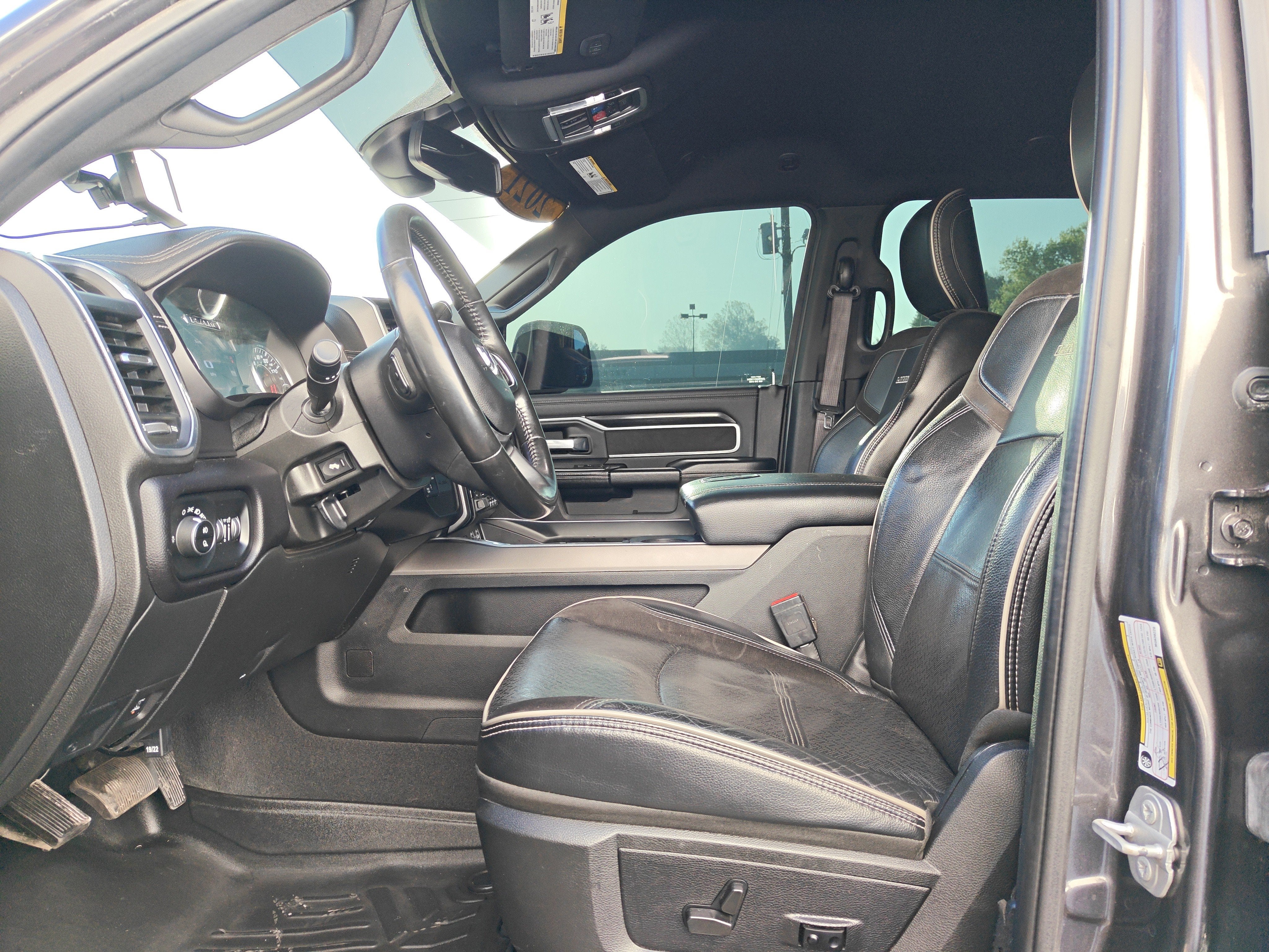 2021 RAM 2500 Laramie Crew Cab 4x4 6'4' Box