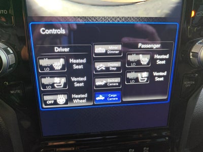 2021 RAM 2500 Laramie Crew Cab 4x4 6'4' Box
