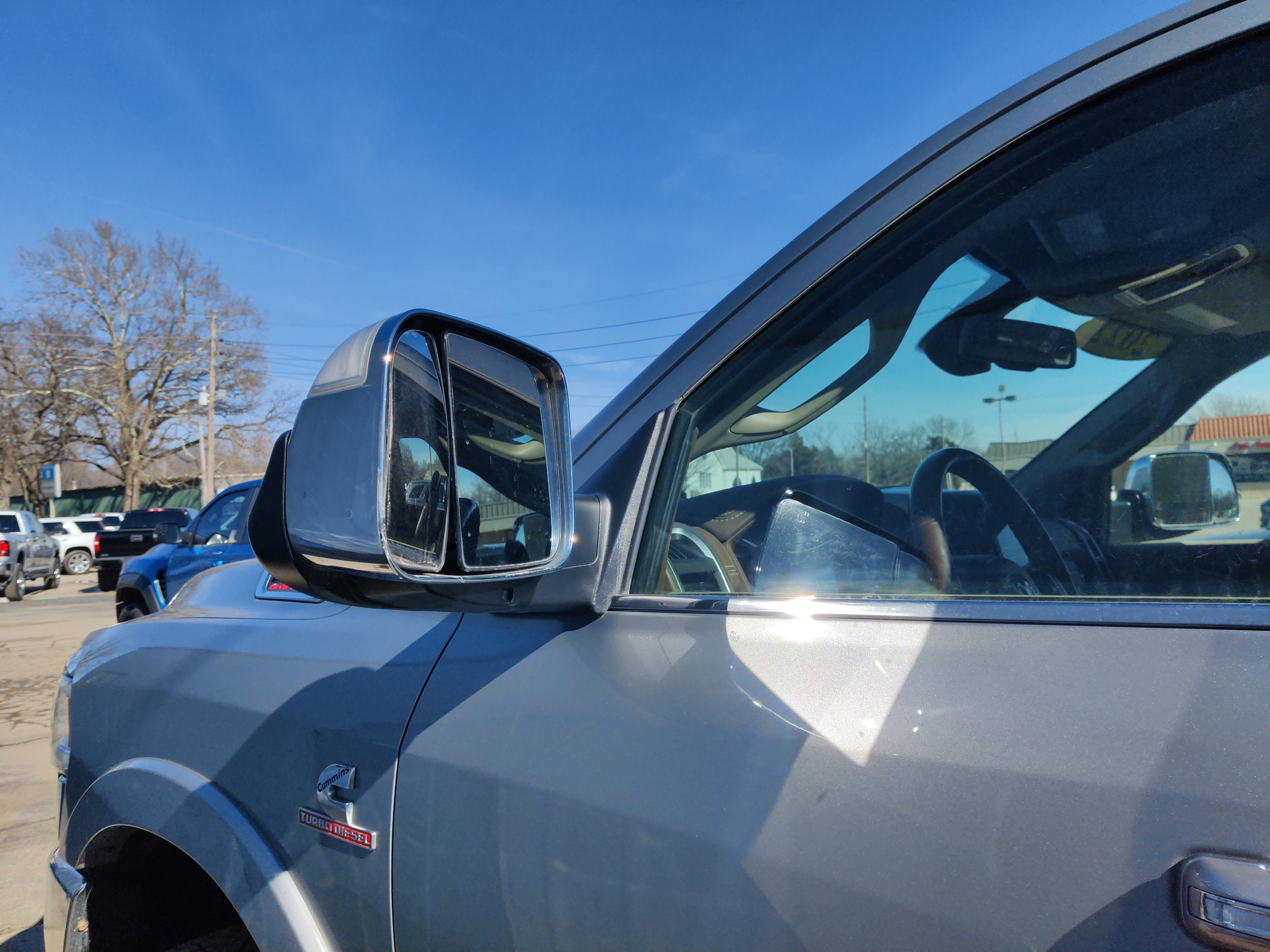 2022 RAM 2500 Laramie Crew Cab 4x4 6'4' Box