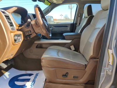 2022 RAM 2500 Laramie Crew Cab 4x4 6'4' Box