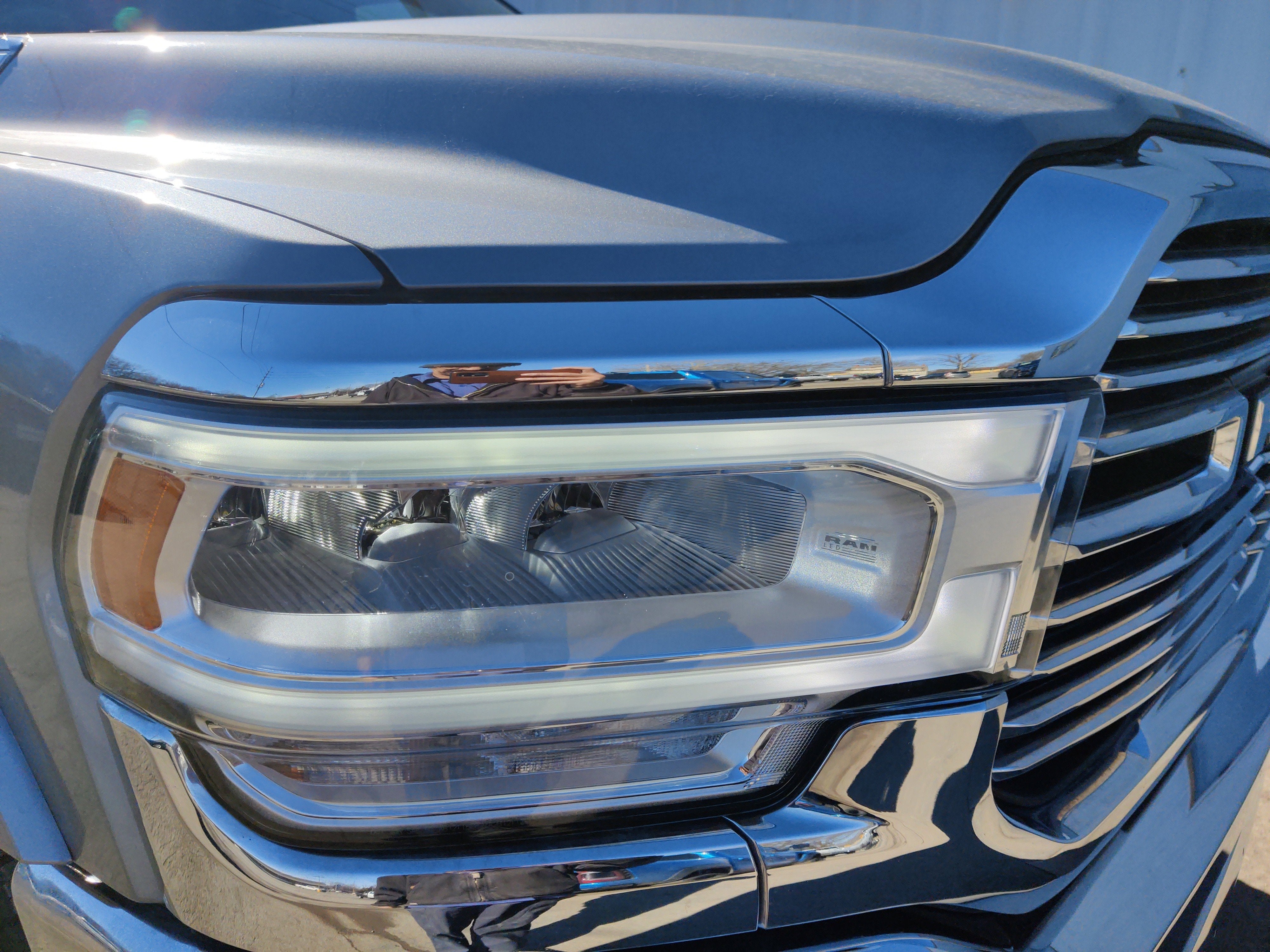 2022 RAM 2500 Laramie Crew Cab 4x4 6'4' Box