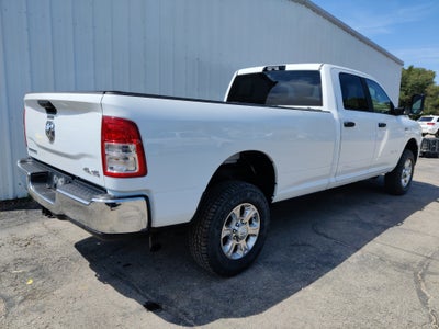 2022 RAM 2500 Big Horn Crew Cab 4x4 8' Box